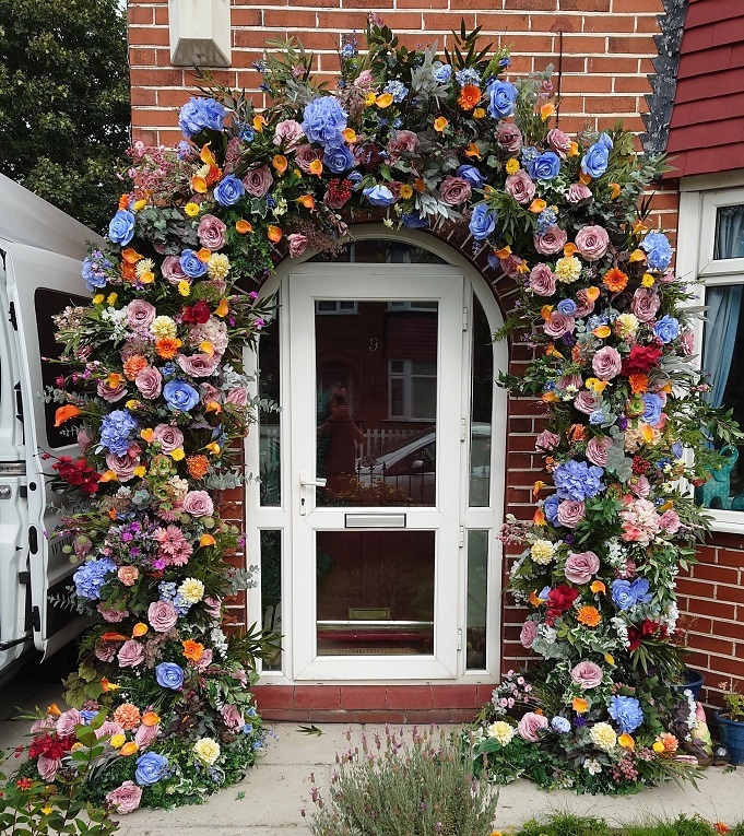 Flower arch