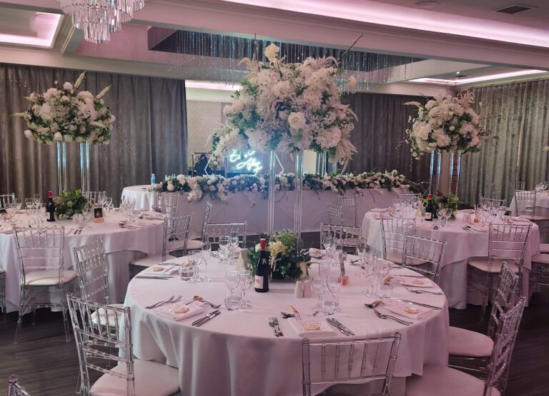 Wedding centrepiece hire at Merrydale Manor