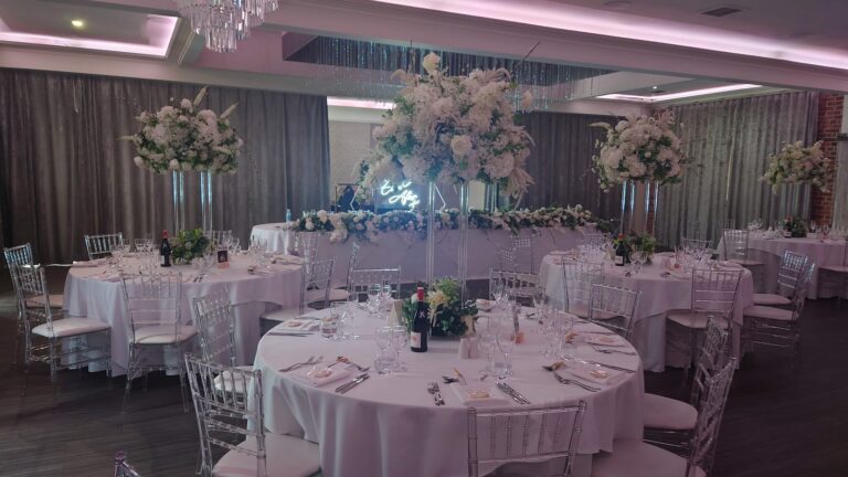 Cheshire venue dressers at Merrydale Manor